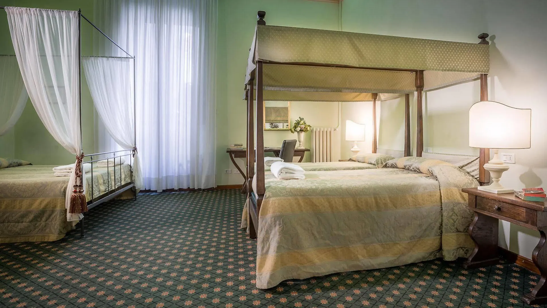Hotel Torre Guelfa Palazzo Acciaiuoli Florence