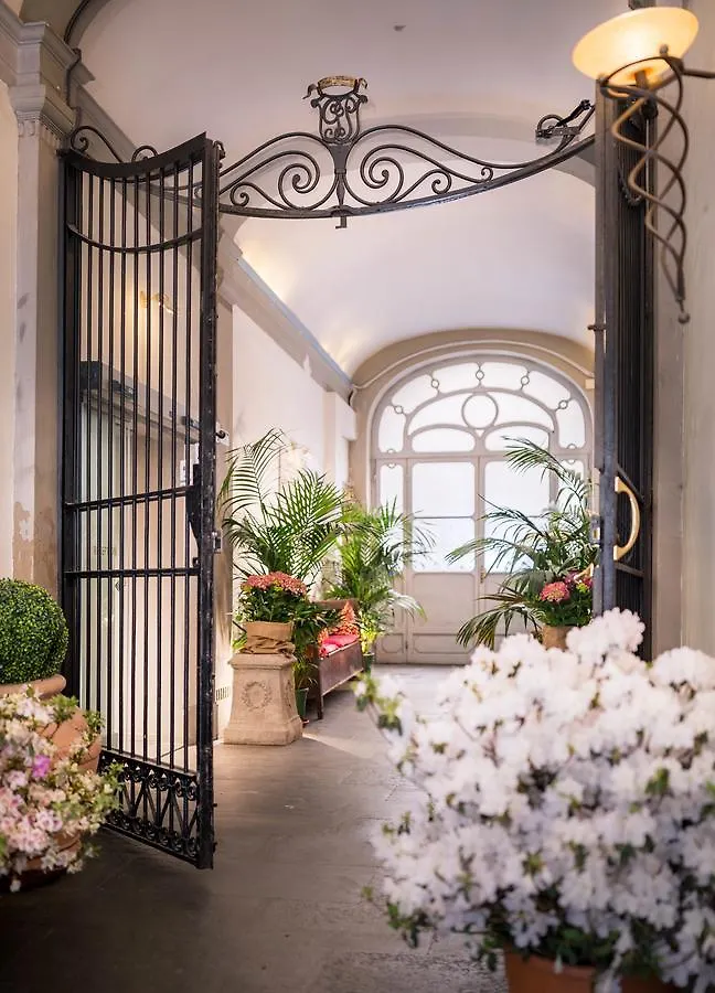 Hotel Torre Guelfa Palazzo Acciaiuoli Florence