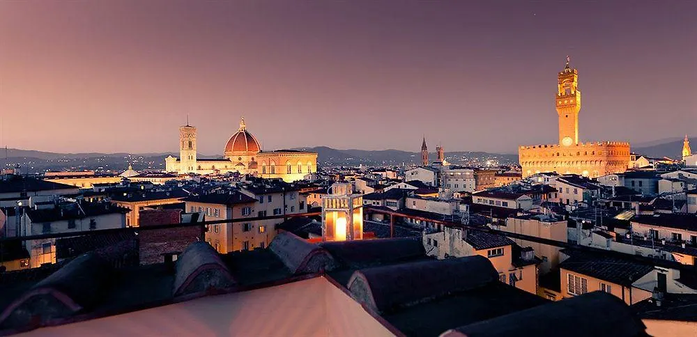 Hotel Torre Guelfa Palazzo Acciaiuoli Florença 4*,  Itália