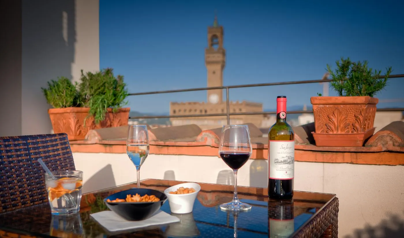 Hotel Torre Guelfa Palazzo Acciaiuoli Florença 4*,  Itália